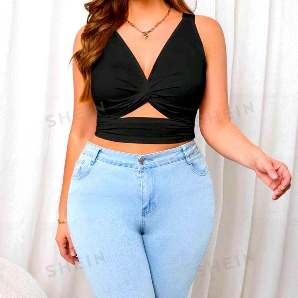 Black 4XL crop top